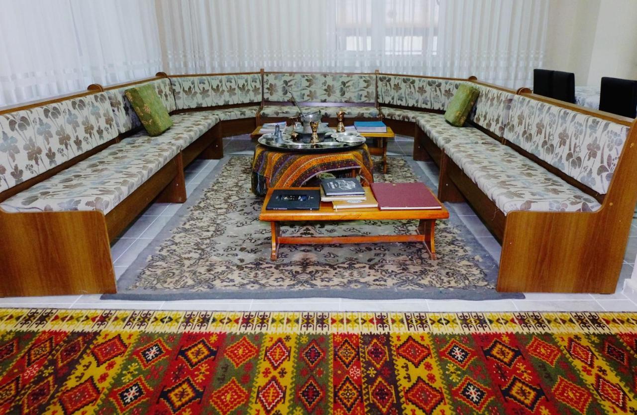 Sarimese Otel Demirci   Esterno foto